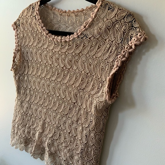 Short Sleeve Lace Top - Picture 12 of 13